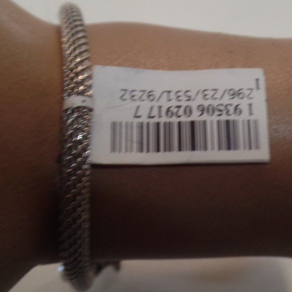 Tiara Leopard Head SS 9.25 CZ Bracelet BNWT - Picture 6 of 12